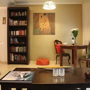 Tiffany's Apartment